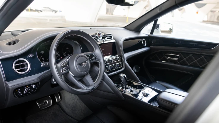 Bentley Bentayga2024 TIFFANI RENTAL IN DUBAI - undefined